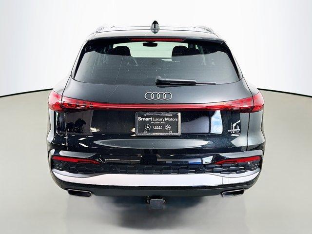 new 2025 Audi Q5 car, priced at $61,090