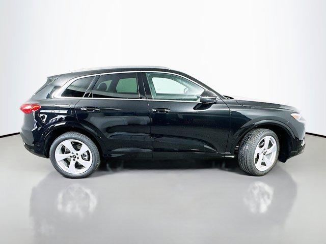 new 2025 Audi Q5 car, priced at $61,090