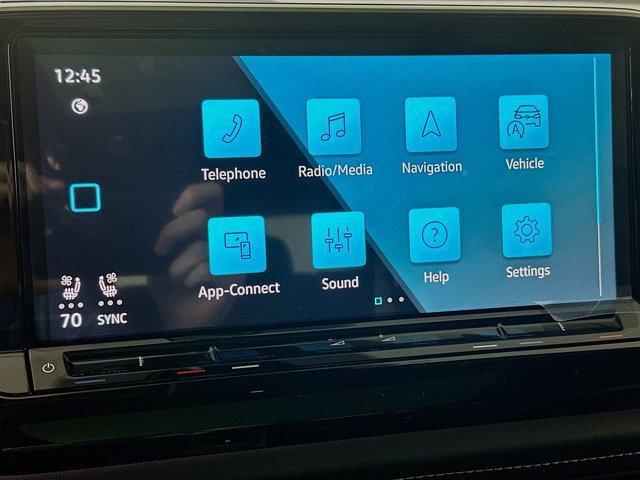 new 2025 Volkswagen Atlas Cross Sport car