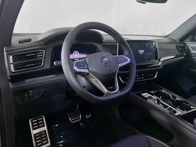 new 2025 Volkswagen Atlas Cross Sport car