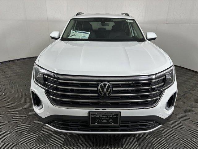 new 2024 Volkswagen Atlas car, priced at $44,800