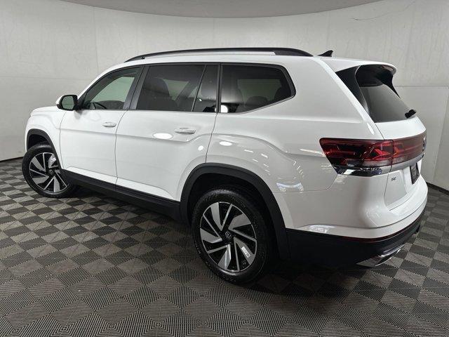 new 2024 Volkswagen Atlas car, priced at $44,800