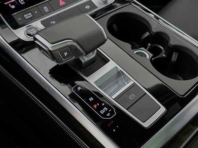 used 2025 Audi Q7 car, priced at $55,000