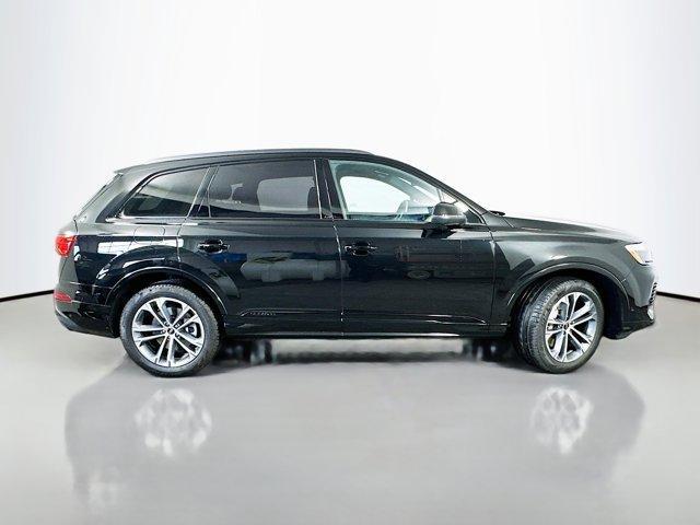 used 2025 Audi Q7 car, priced at $55,000