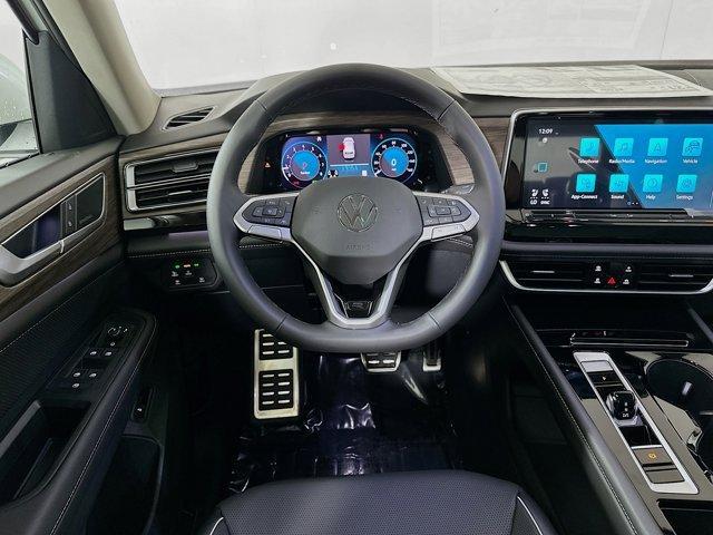 new 2025 Volkswagen Atlas car, priced at $55,010