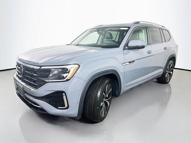 new 2025 Volkswagen Atlas car, priced at $55,010