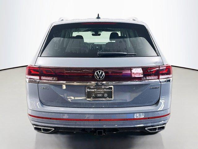 new 2025 Volkswagen Atlas car, priced at $55,010