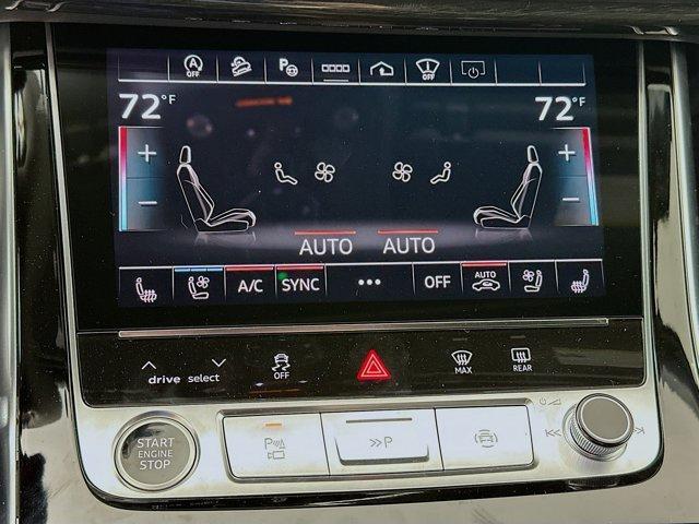 new 2025 Audi Q7 car, priced at $77,106
