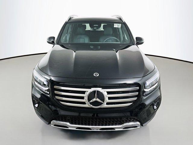 new 2025 Mercedes-Benz GLB 250 car, priced at $52,030