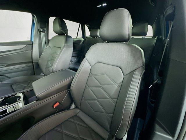 new 2025 Volkswagen Atlas Cross Sport car, priced at $44,339