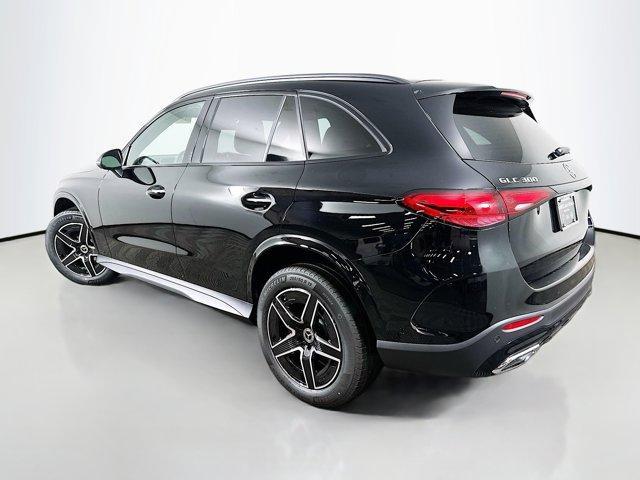 new 2025 Mercedes-Benz GLC 300 car, priced at $58,420