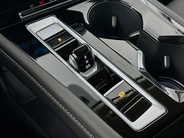 new 2025 Volkswagen Atlas car, priced at $45,784