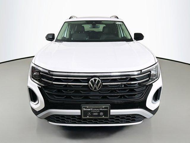 new 2026 Volkswagen Atlas car, priced at $48,862