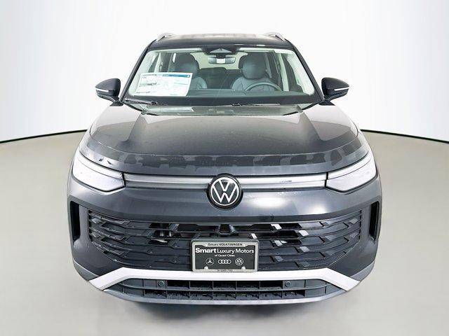 new 2026 Volkswagen Tiguan car, priced at $35,262