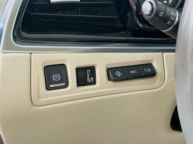 used 2023 Cadillac XT6 car, priced at $35,500