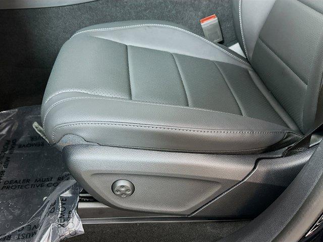 new 2025 Mercedes-Benz GLS 450 car, priced at $94,350