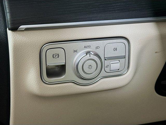 new 2025 Mercedes-Benz GLS 450 car, priced at $97,380