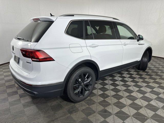 new 2024 Volkswagen Tiguan car, priced at $34,205