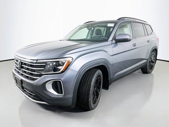 new 2025 Volkswagen Atlas car, priced at $47,458