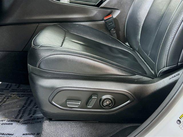 used 2021 Jeep Grand Cherokee L car, priced at $23,981