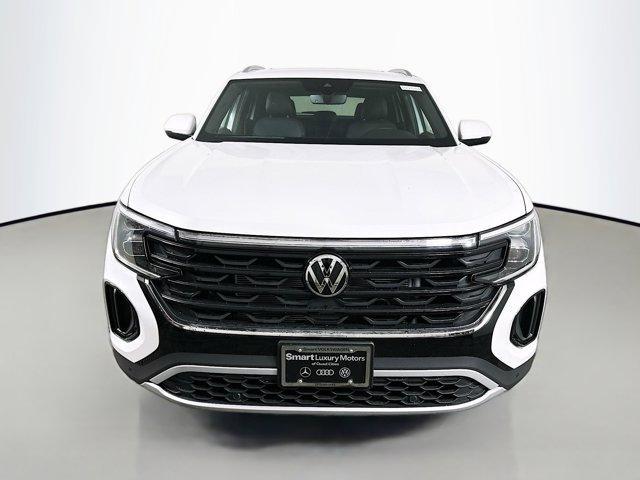 new 2026 Volkswagen Atlas Cross Sport car, priced at $45,552