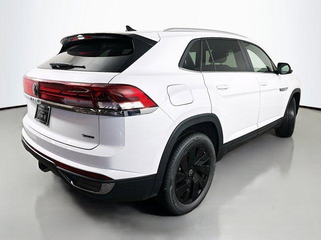 new 2026 Volkswagen Atlas Cross Sport car, priced at $45,552