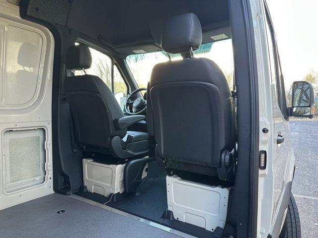 new 2025 Mercedes-Benz Sprinter 2500 car, priced at $75,673