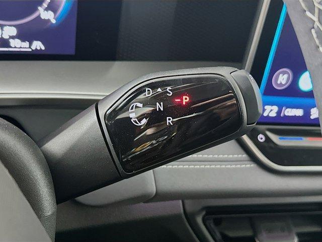 new 2025 Volkswagen Tiguan car, priced at $35,707