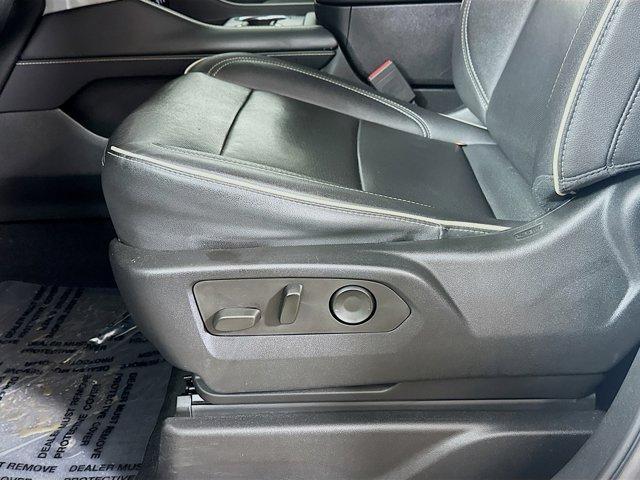 used 2023 Chevrolet Suburban car, priced at $44,000