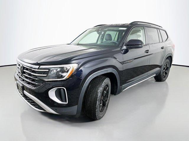 new 2025 Volkswagen Atlas car, priced at $47,580