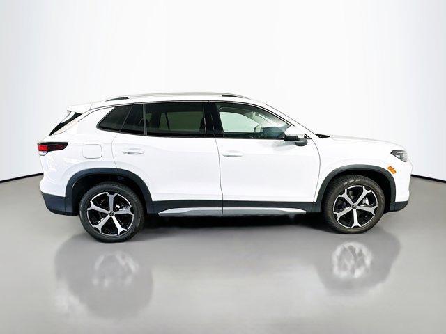 new 2025 Volkswagen Tiguan car, priced at $35,716
