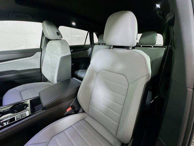 new 2026 Volkswagen Atlas Cross Sport car, priced at $51,009