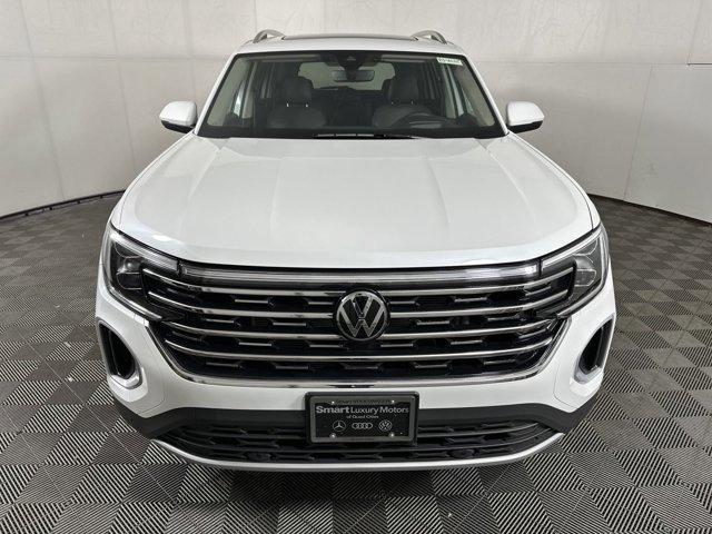 new 2024 Volkswagen Atlas car, priced at $44,500