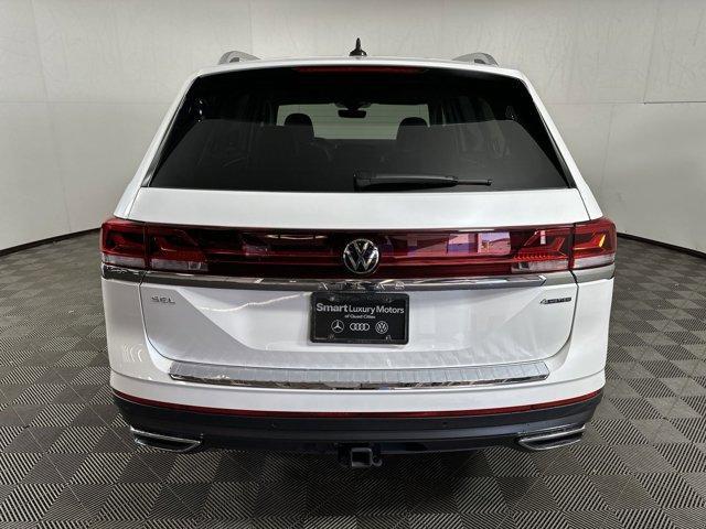 new 2024 Volkswagen Atlas car, priced at $44,500