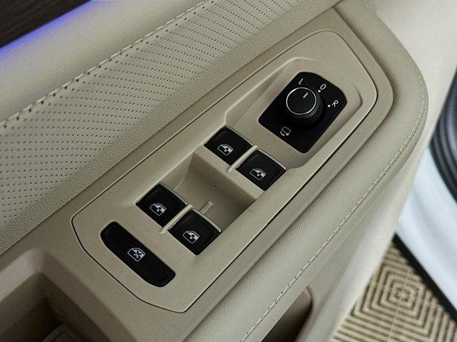 new 2026 Volkswagen Atlas car, priced at $55,216