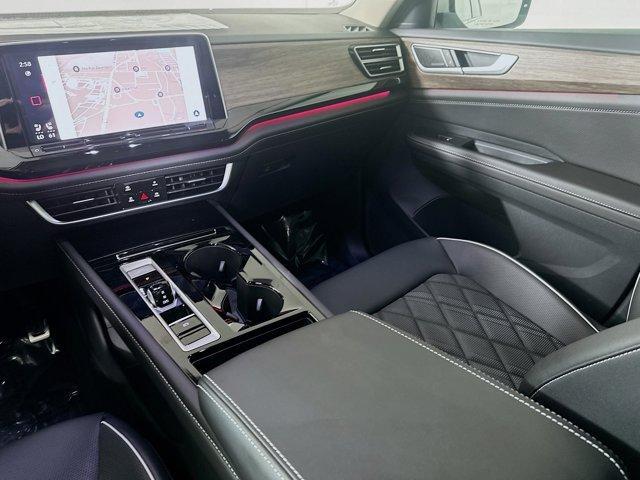 new 2025 Volkswagen Atlas car, priced at $55,010