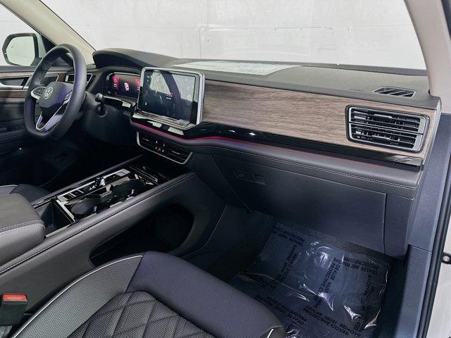 new 2025 Volkswagen Atlas car, priced at $55,010