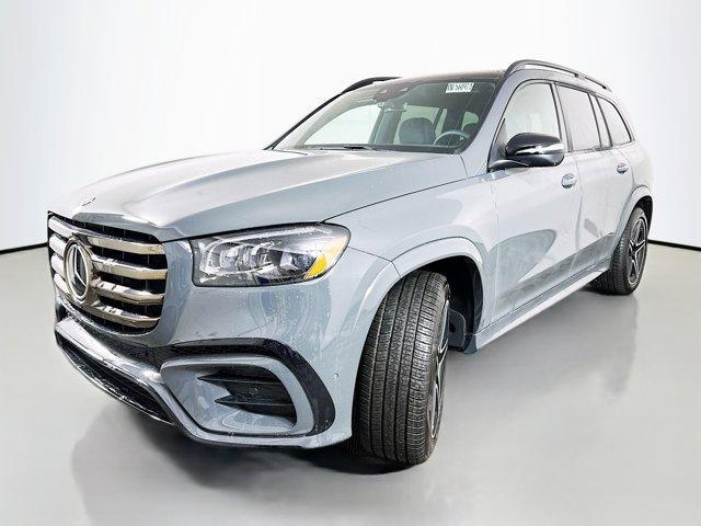 new 2026 Mercedes-Benz GLS 450 car, priced at $97,100