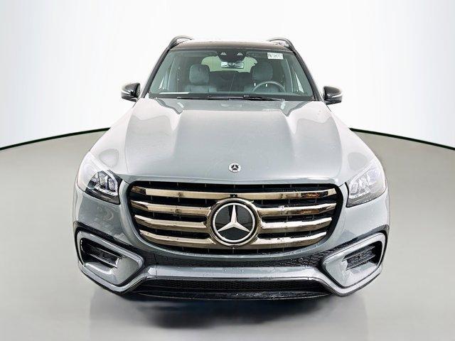 new 2026 Mercedes-Benz GLS 450 car, priced at $97,100