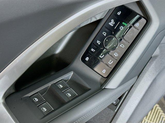 new 2025 Audi Q5 car, priced at $59,128