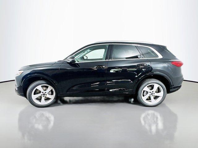 new 2025 Audi Q5 car, priced at $61,300