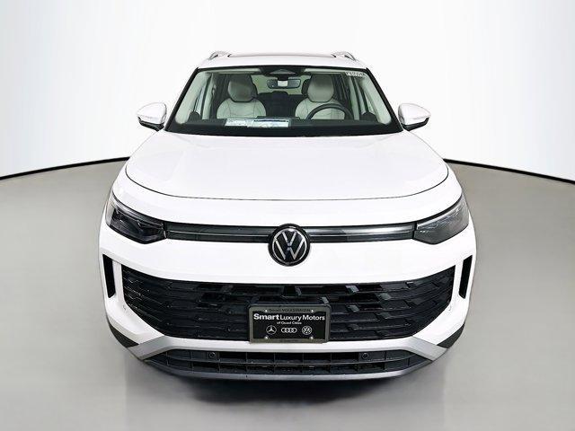 new 2025 Volkswagen Tiguan car, priced at $35,409