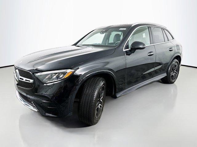 new 2025 Mercedes-Benz GLC 350e car, priced at $66,870
