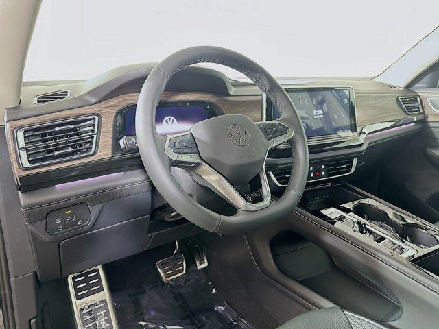 new 2025 Volkswagen Atlas car, priced at $54,044