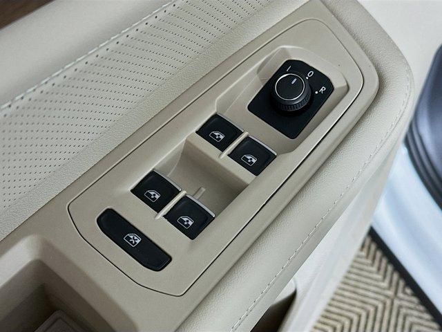 new 2026 Volkswagen Atlas car, priced at $49,181