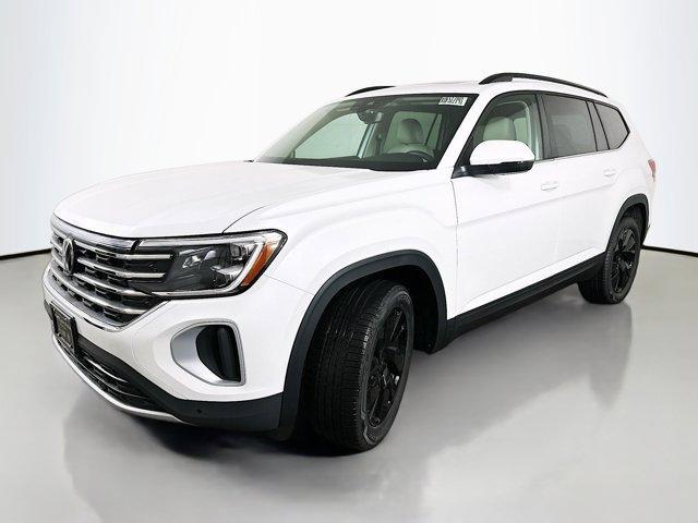 new 2026 Volkswagen Atlas car, priced at $49,181