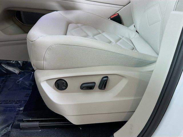 new 2026 Volkswagen Atlas car, priced at $49,181