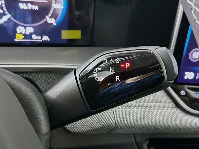 new 2025 Volkswagen Tiguan car, priced at $33,434