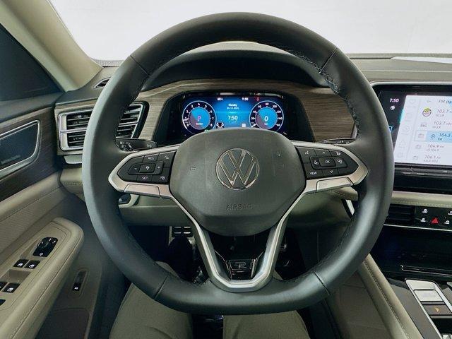 new 2025 Volkswagen Atlas car, priced at $54,572