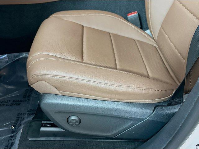 new 2025 Mercedes-Benz GLE 350 car, priced at $72,690